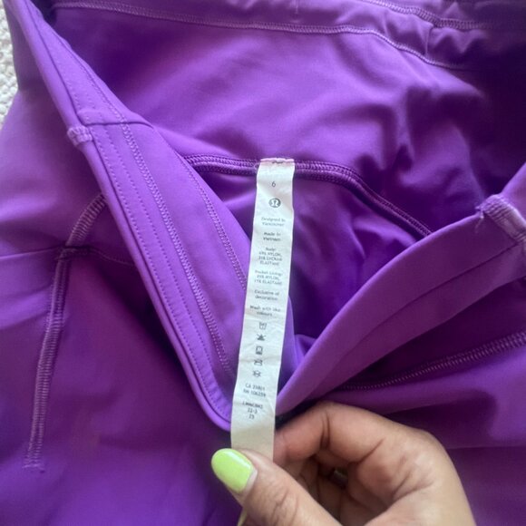 Lululemon Wunder Train High-Rise Tight With Pockets; Size: 6 - Picture 3 of 3